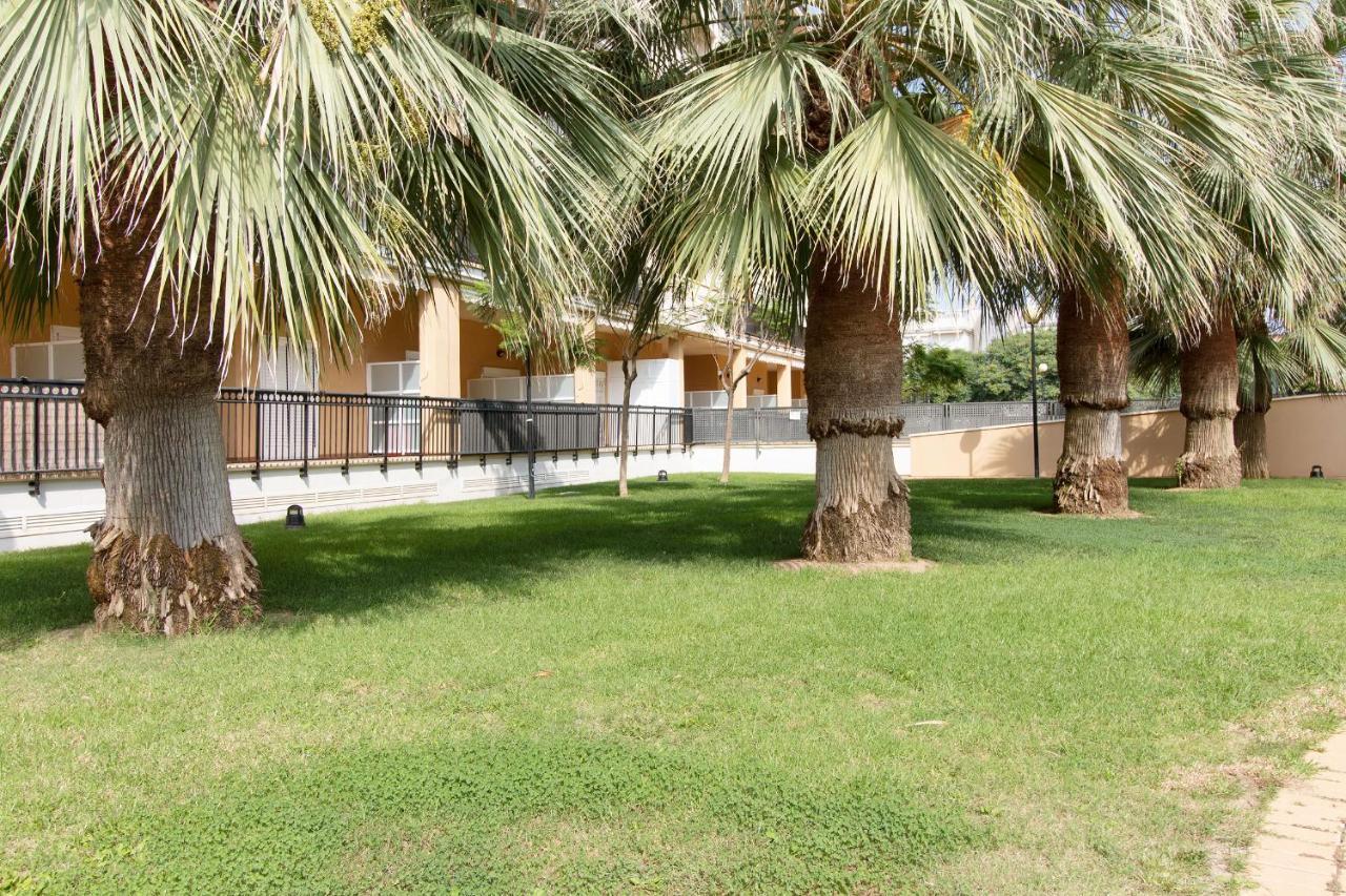 Global Properties, Apartamento Con Terraza Y Piscina En La Playa De Canet カネット・デ・ベレンゲル エクステリア 写真