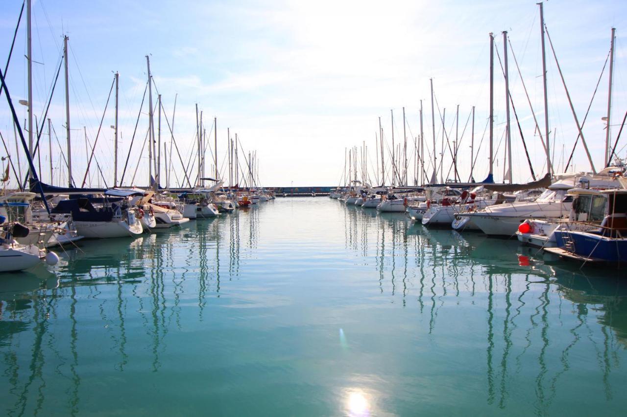 Global Properties, Apartamento Con Terraza Y Piscina En La Playa De Canet カネット・デ・ベレンゲル エクステリア 写真