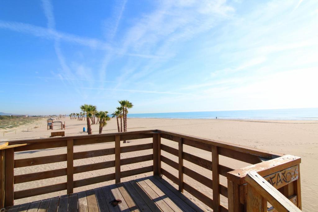 Global Properties, Apartamento Con Terraza Y Piscina En La Playa De Canet カネット・デ・ベレンゲル エクステリア 写真
